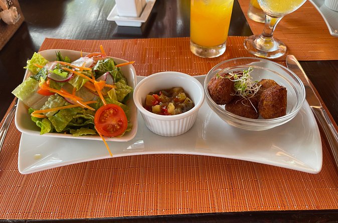 Basseterre Food and Walking Tour - The Food Stops: From Amory Bakery to Local Snack Stands