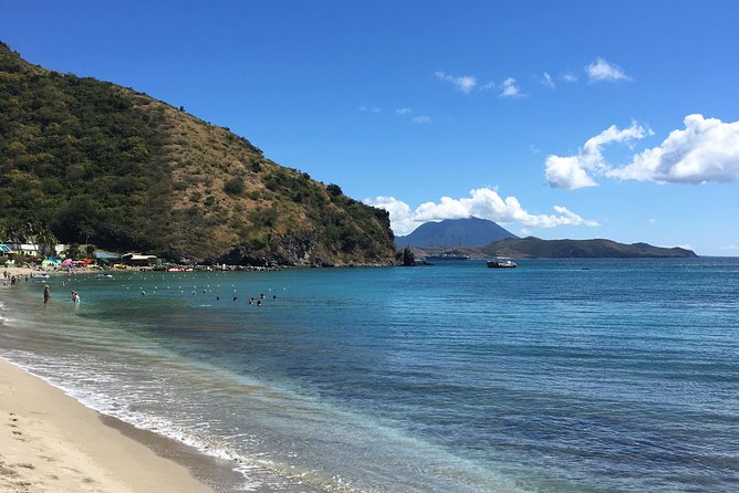 Caribbean Beach Delight - Who will get the most from this beach trip