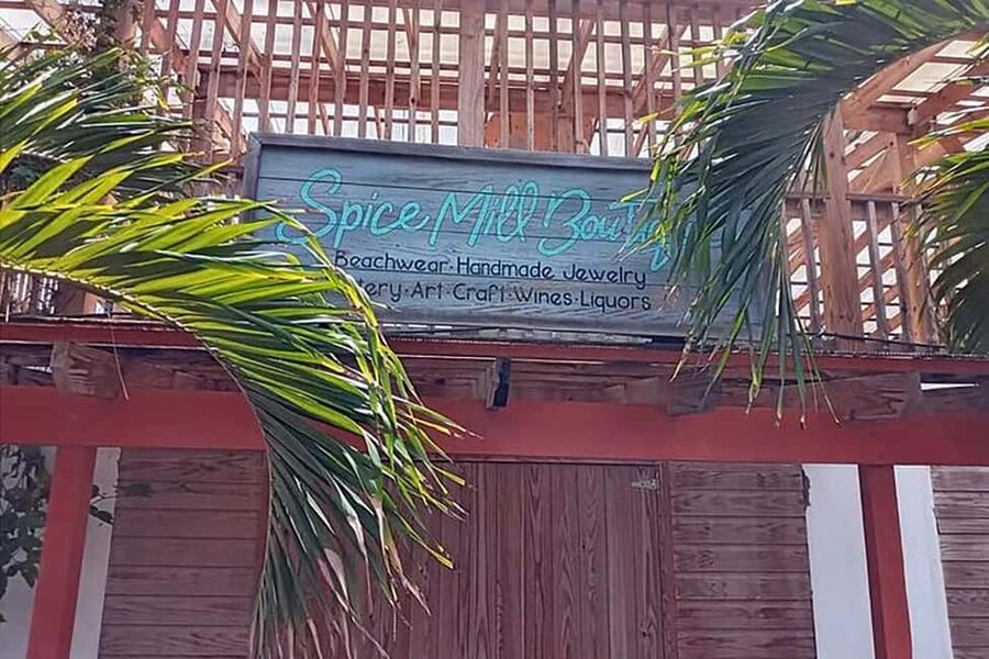 Cockleshell Beach Excursion - Should you book Cockleshell Beach Excursion?