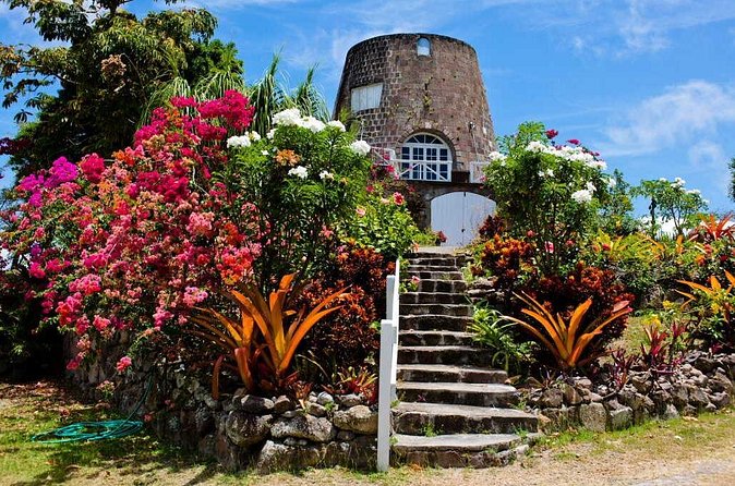 Discover Nevis, Island Tour (Private) - Golden Rock Inn and the question of lunch