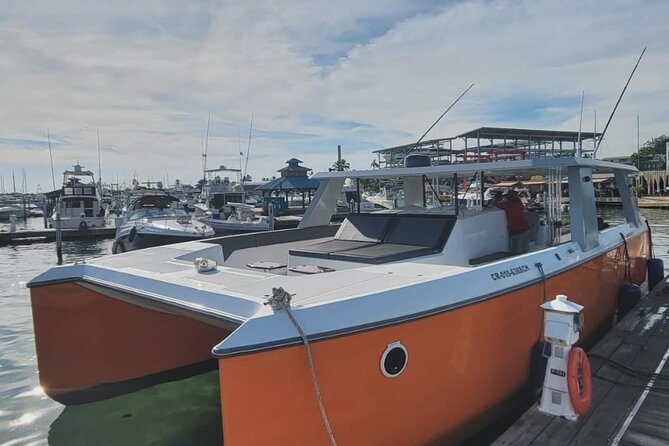 Full Day Luxury Snorkel Charter With Lunch (Minimum 10 Guests) - The ride to a private bay