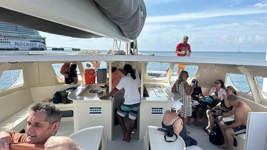 Half Day Sail and Snorkel - One hour at a clear-water snorkeling site