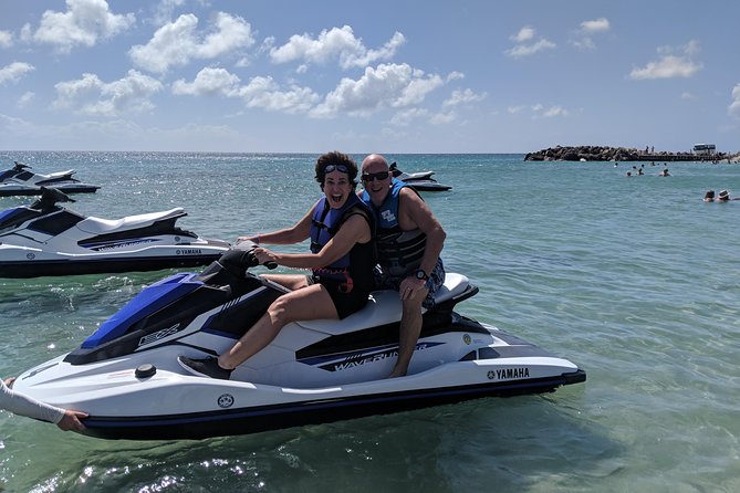 Jet Ski/Waverunner Rental - Riding Cockleshell Bay and Banana Bay