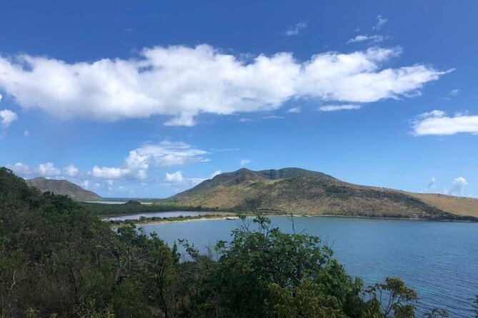 St Kitts 360 Island Sightseeing Tour - Caribelle Batik and the grounds of Romney Manor