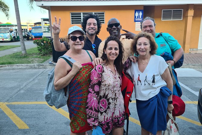 St.Kitts Good Times Tour - Starting with St. Kitts landmarks and daily life