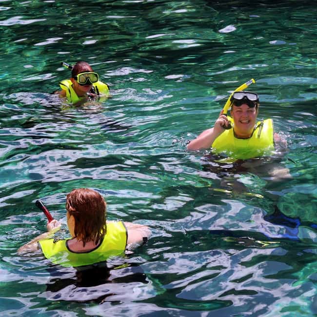 St Kitts Mini Speedboat and Snorkel Tour - Taking the wheel of a two-person boat