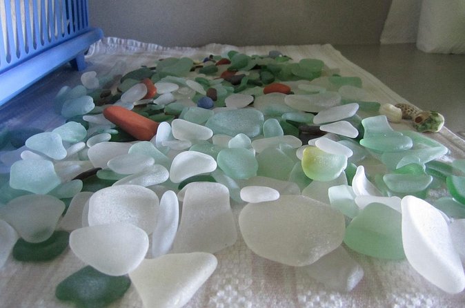 St.Kitts Sea Glass & Volcanic Black Sand Beach Day - What the included drinks and lunch policy mean