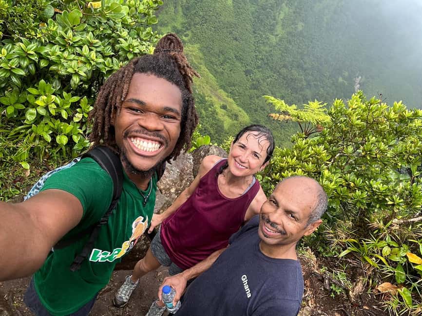 St. Kitts: Volcano Hike to Mt. Liamuiga the Highest Peak - Reaching the crater rim and judging the view